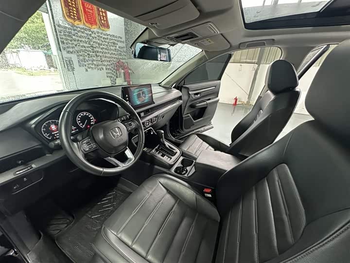 Фото 16 - Honda CR-V