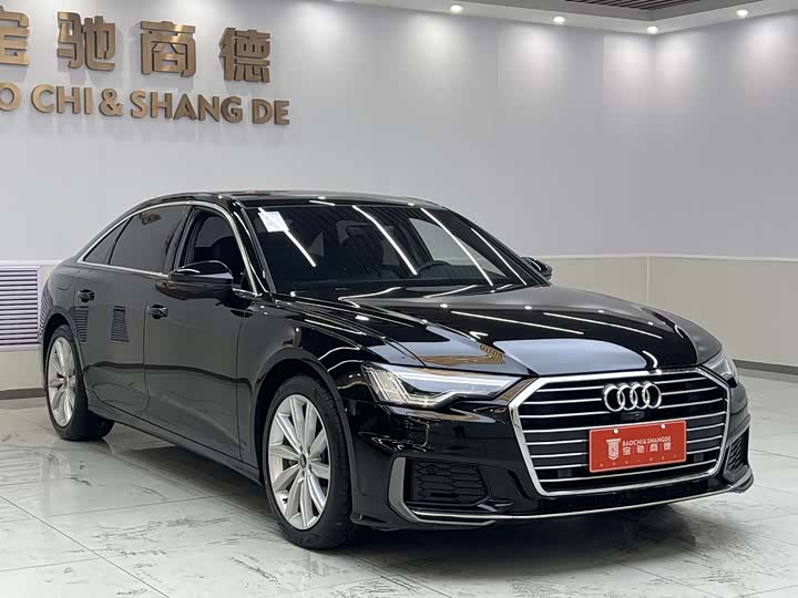 Фото 2 - Audi A6L