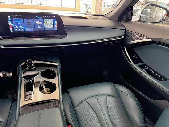 Фото 13 - MG Motor 7