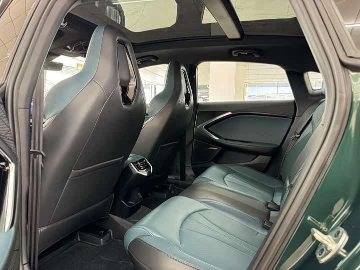 Фото 6 - MG Motor 7