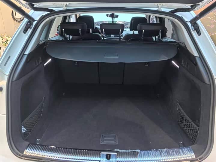 Фото 12 - Audi Q5L