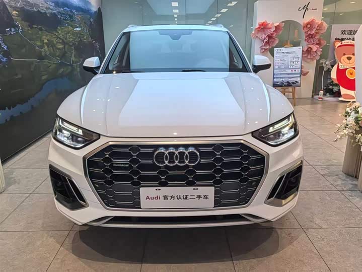 Фото 3 - Audi Q5L