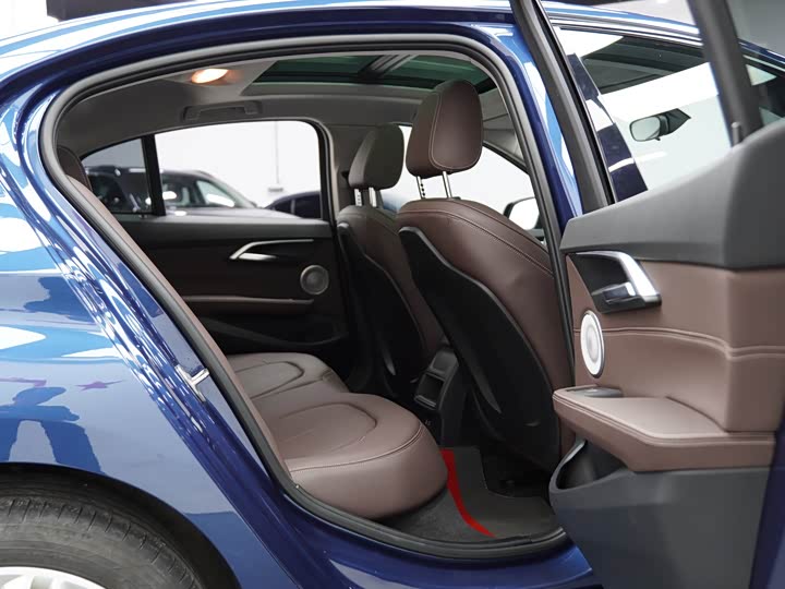 Фото 21 - BMW 1 Series