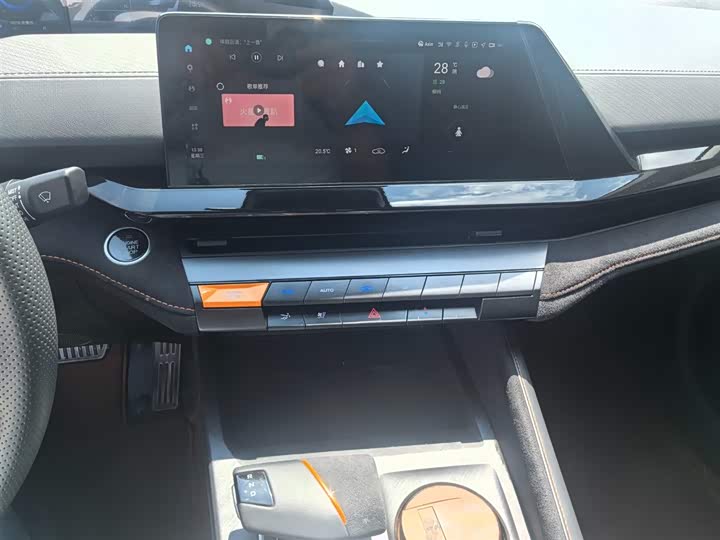 Фото 5 - Changan UNI-V