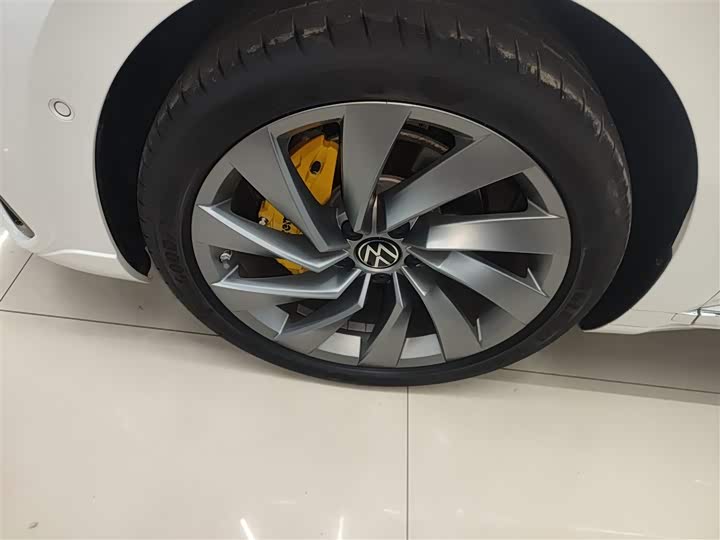 Фото 23 - Volkswagen CC