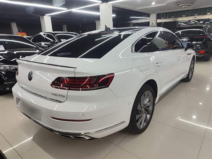 Фото 7 - Volkswagen CC