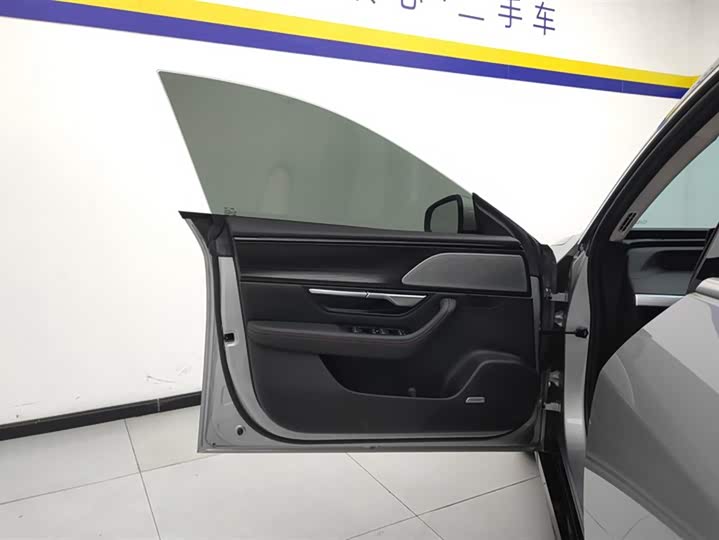 Фото 7 - XPeng P7