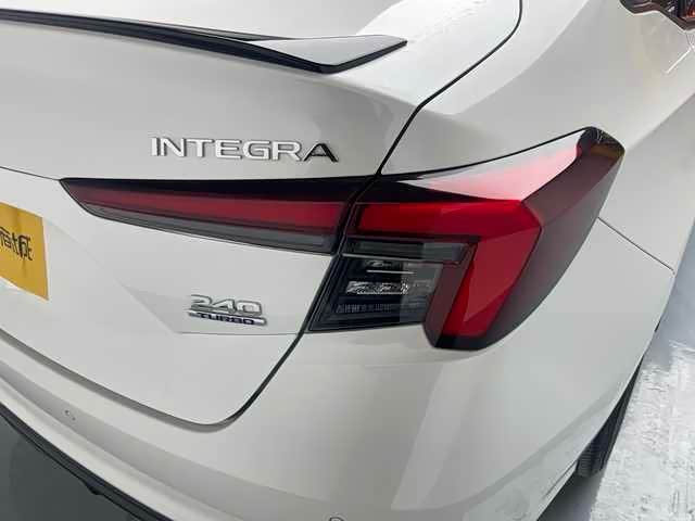 Фото 2 - Honda Integra