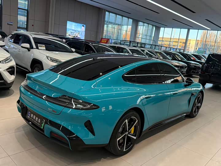 Фото 7 - Xiaomi SU7