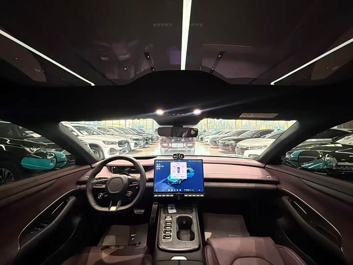 Фото 9 - Xiaomi SU7