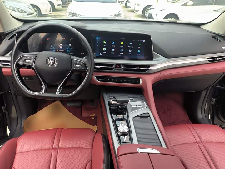 Фото 10 - Changan CS75 Plus