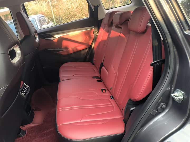 Фото 17 - Changan CS75 Plus