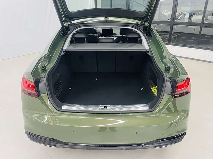 Фото 15 - Audi A5