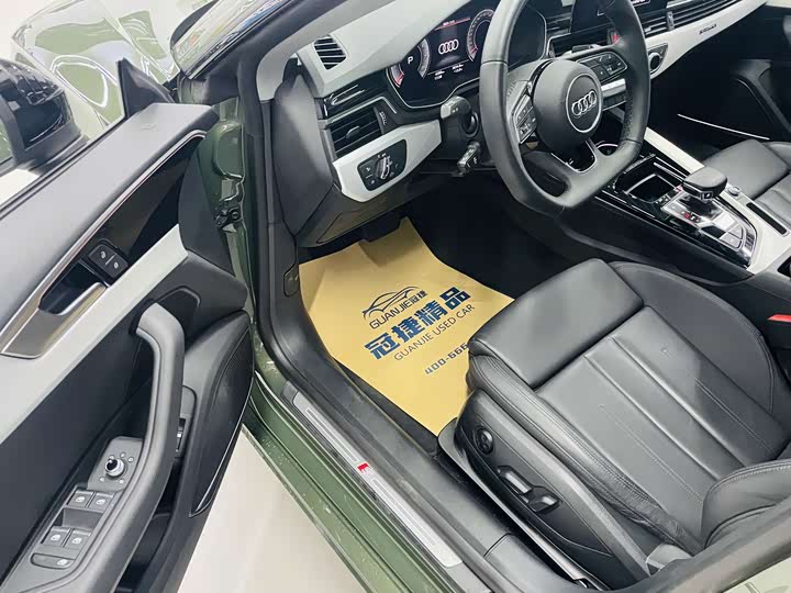 Фото 5 - Audi A5