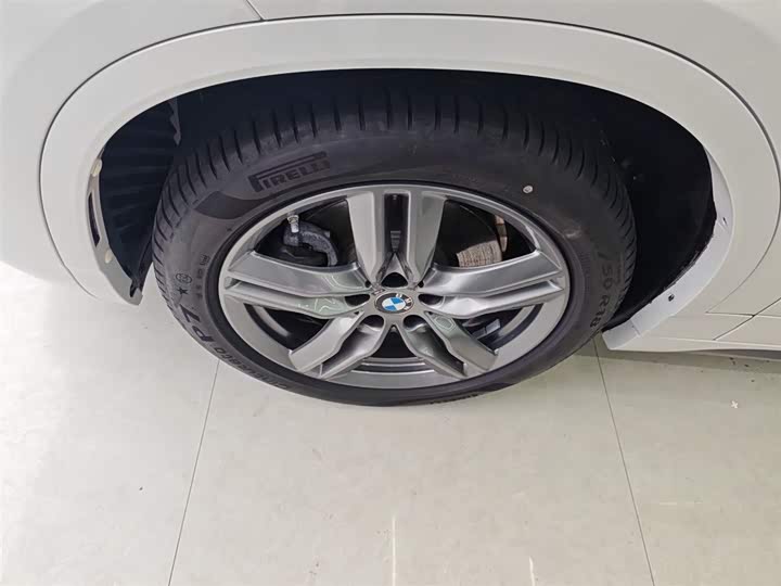 Фото 22 - BMW X2