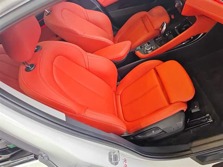 Фото 24 - BMW X2