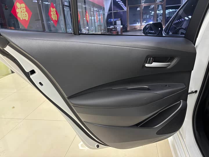 Фото 16 - Toyota Levin