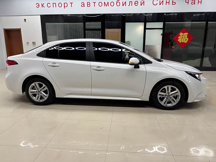 Фото 4 - Toyota Levin