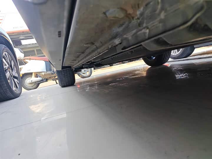 Фото 22 - BYD Yuan Up