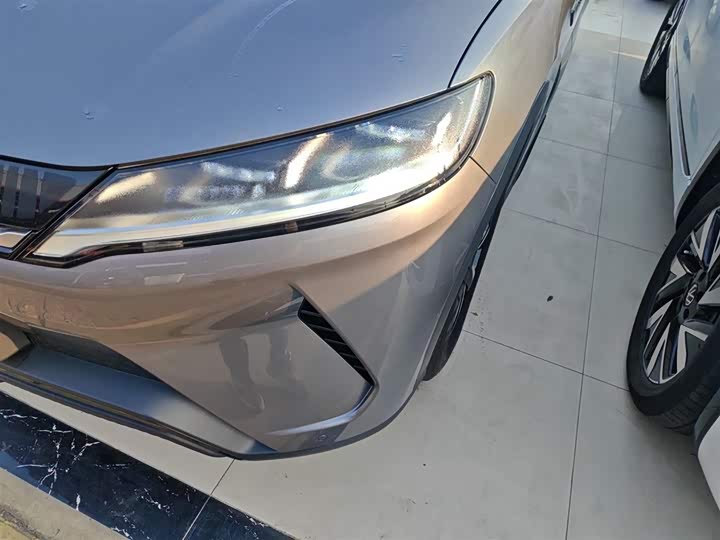 Фото 24 - BYD Yuan Up