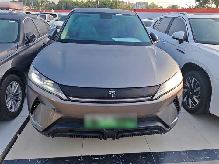 Фото 3 - BYD Yuan Up