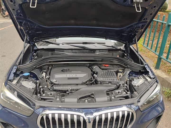 Фото 20 - BMW X1