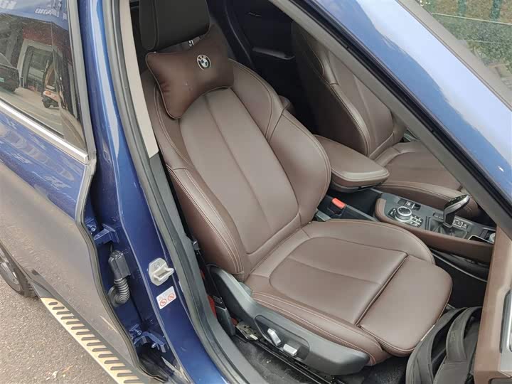 Фото 25 - BMW X1