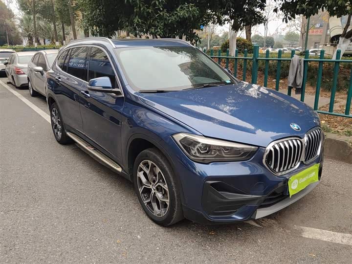 Фото 4 - BMW X1