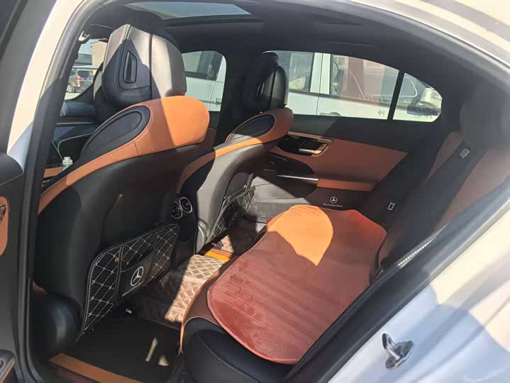 Фото 4 - Mercedes-Benz C-Class