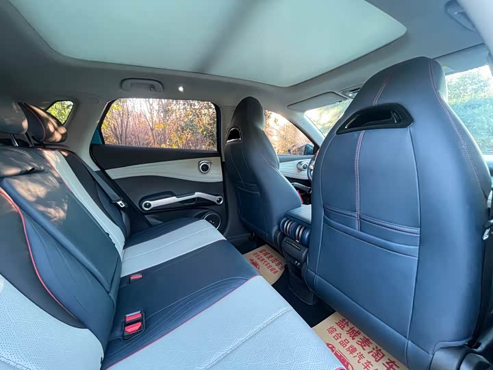 Фото 11 - BYD Yuan Plus