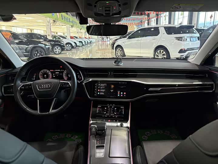 Фото 12 - Audi A6L