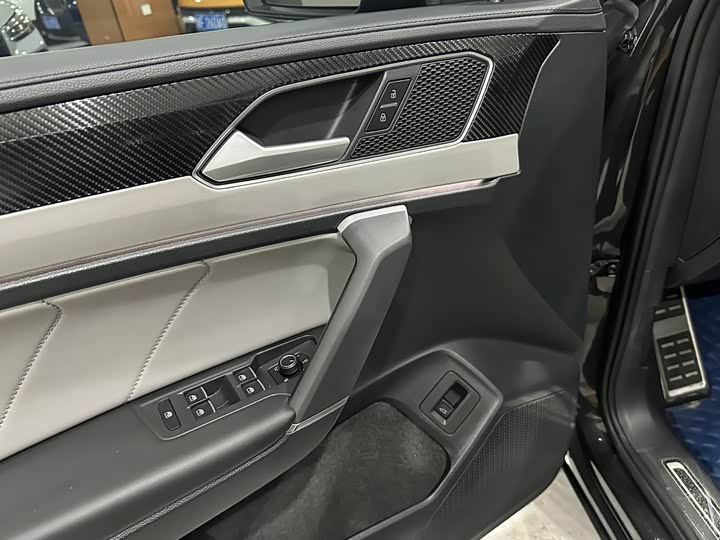 Фото 8 - Volkswagen Tayron