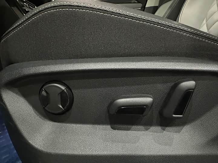 Фото 9 - Volkswagen Tayron