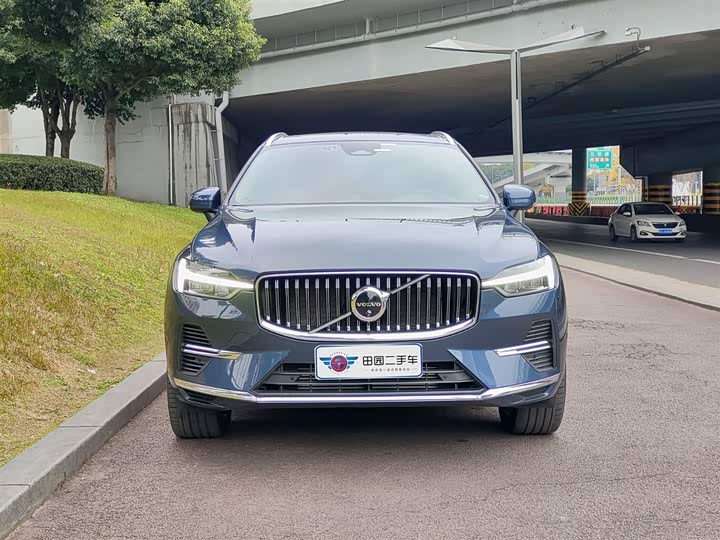 Фото 2 - Volvo XC60 Hybrid