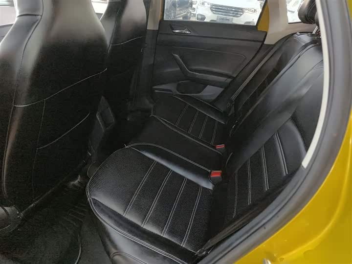 Фото 17 - Volkswagen Polo