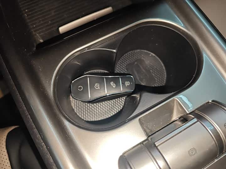 Фото 9 - BYD Dolphin