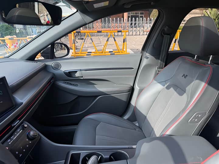 Фото 12 - Hyundai Sonata N Line