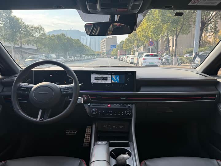 Фото 17 - Hyundai Sonata N Line