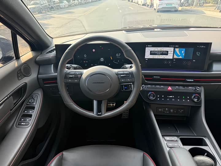 Фото 20 - Hyundai Sonata N Line