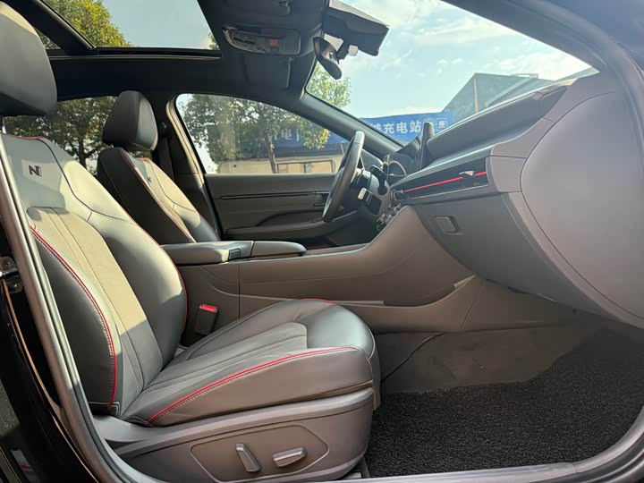 Фото 25 - Hyundai Sonata N Line