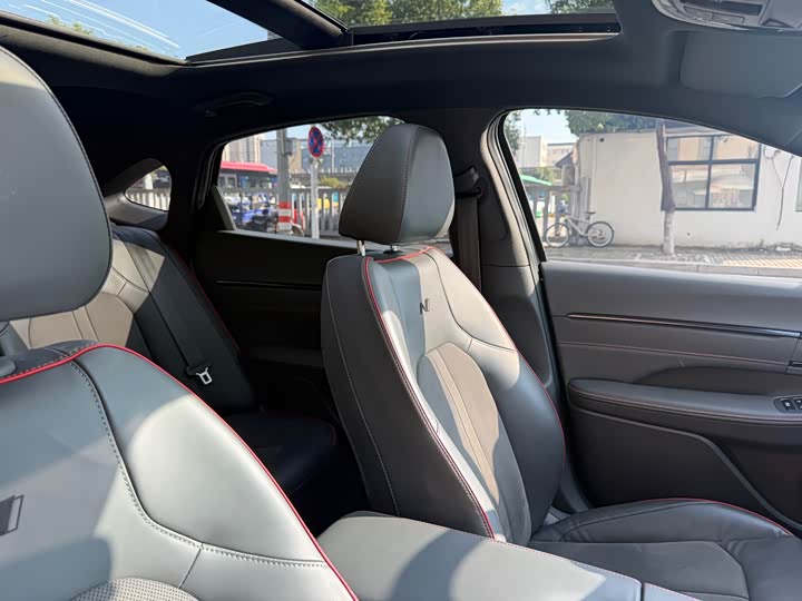 Фото 26 - Hyundai Sonata N Line