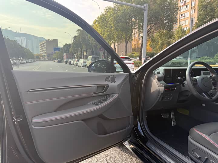 Фото 9 - Hyundai Sonata N Line