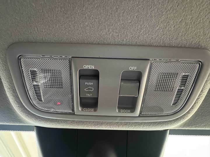 Фото 14 - Honda Life