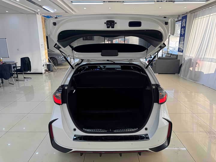 Фото 19 - Honda Life