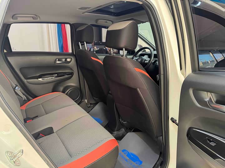 Фото 9 - Honda Life