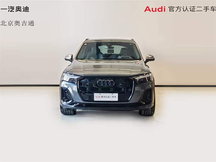 Фото 3 - Audi SQ7
