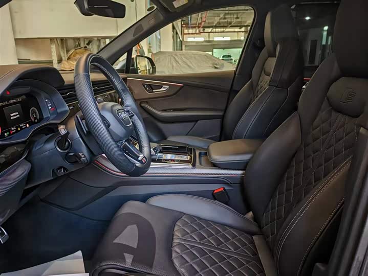 Фото 6 - Audi SQ7