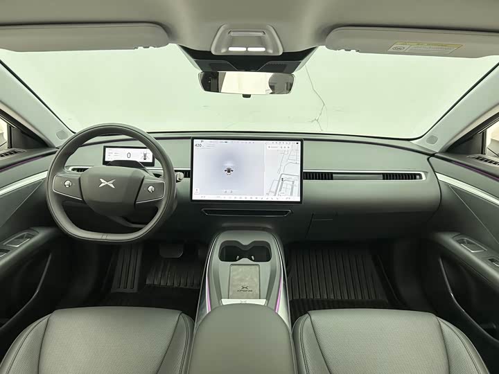 Фото 11 - XPeng Mona M03