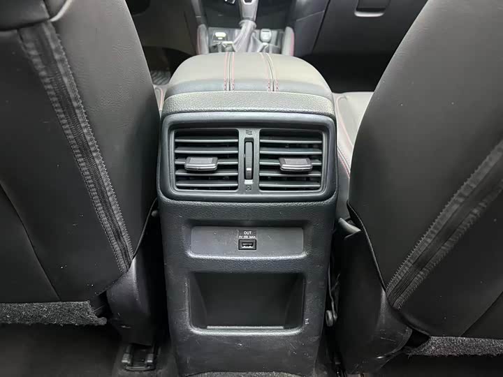 Фото 14 - Nissan Qashqai