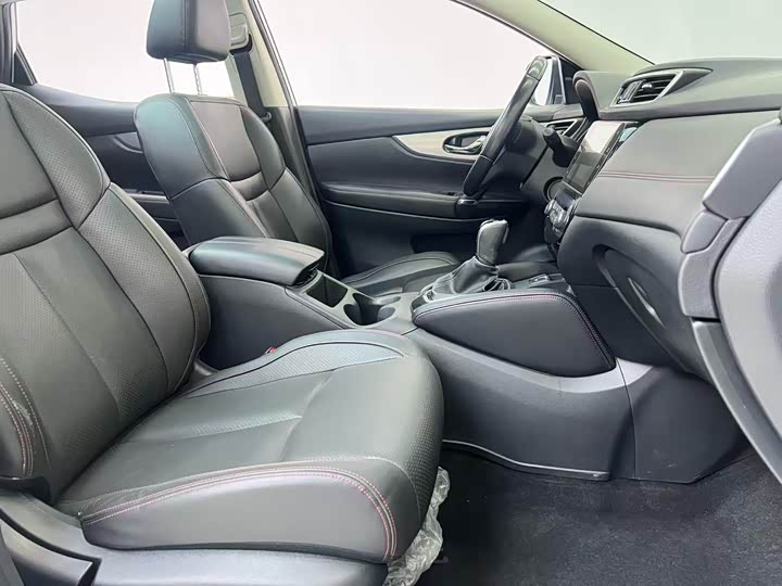 Фото 5 - Nissan Qashqai